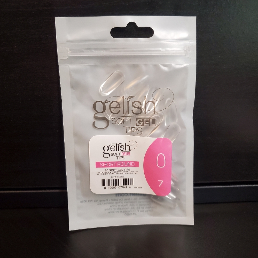 Gelish soft gel full coverage tips, short round, size 7, 50ct